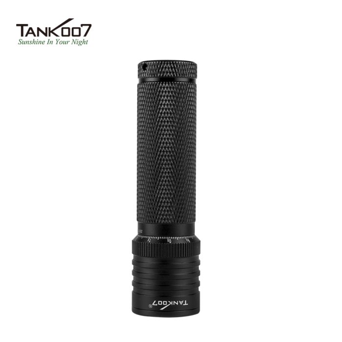 TANK007 dual light source zoom dimmable flashlight light led white light-green light flashlight TK737 - Image 8