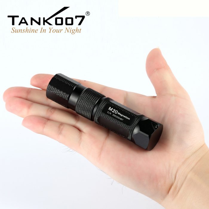 Cree Small Magnetic Work LED Torch Flashlight-M20-R5 Black Light - Image 4