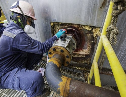 Common NDT Methods Enhanced by UV Flashlights